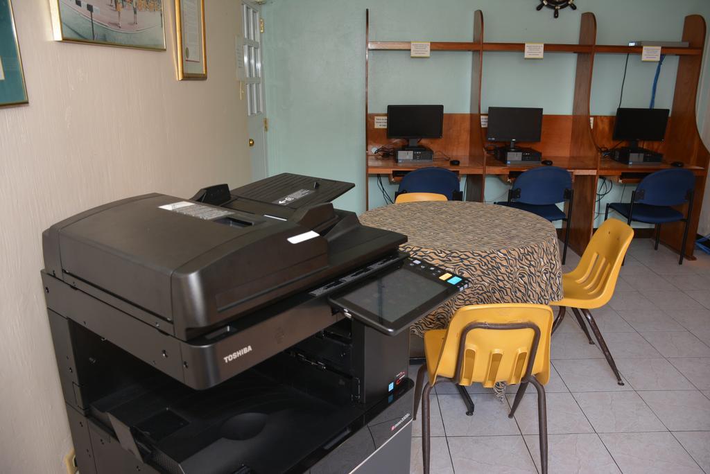 Hostal Universitario San German Dış mekan fotoğraf