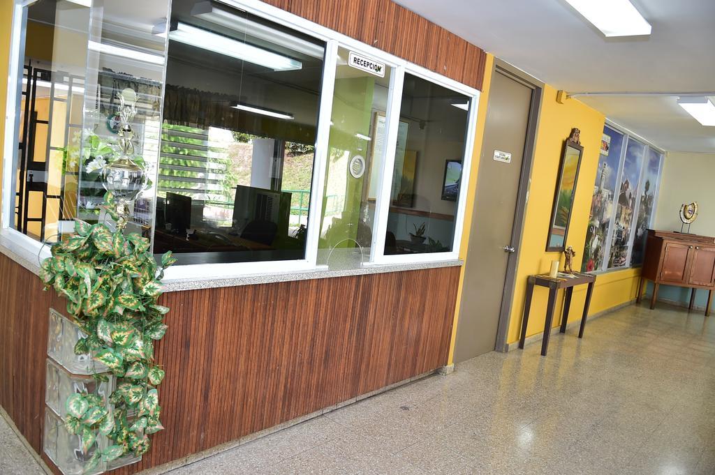 Hostal Universitario San German Dış mekan fotoğraf