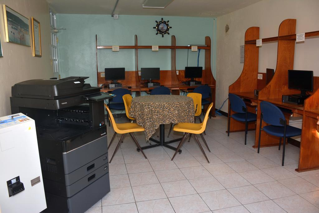 Hostal Universitario San German Dış mekan fotoğraf